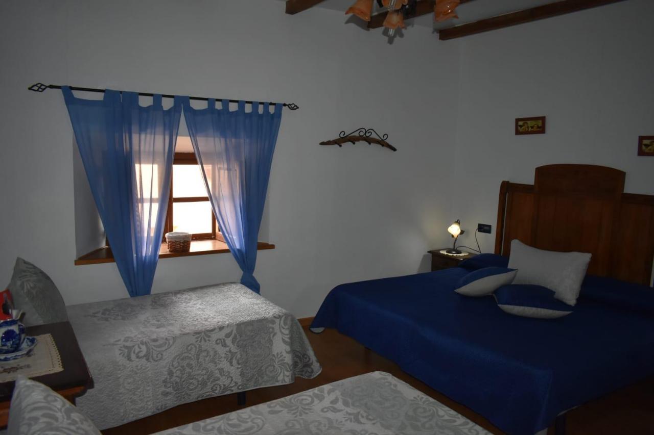 La Magnolia Hotel La Puerta de Segura ภายนอก รูปภาพ