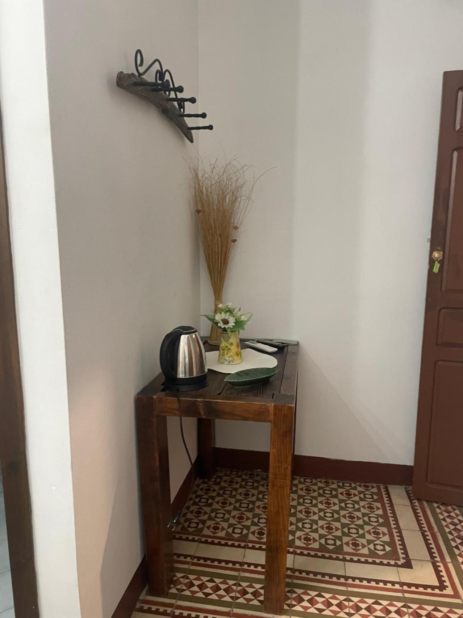 La Magnolia Hotel La Puerta de Segura ภายนอก รูปภาพ