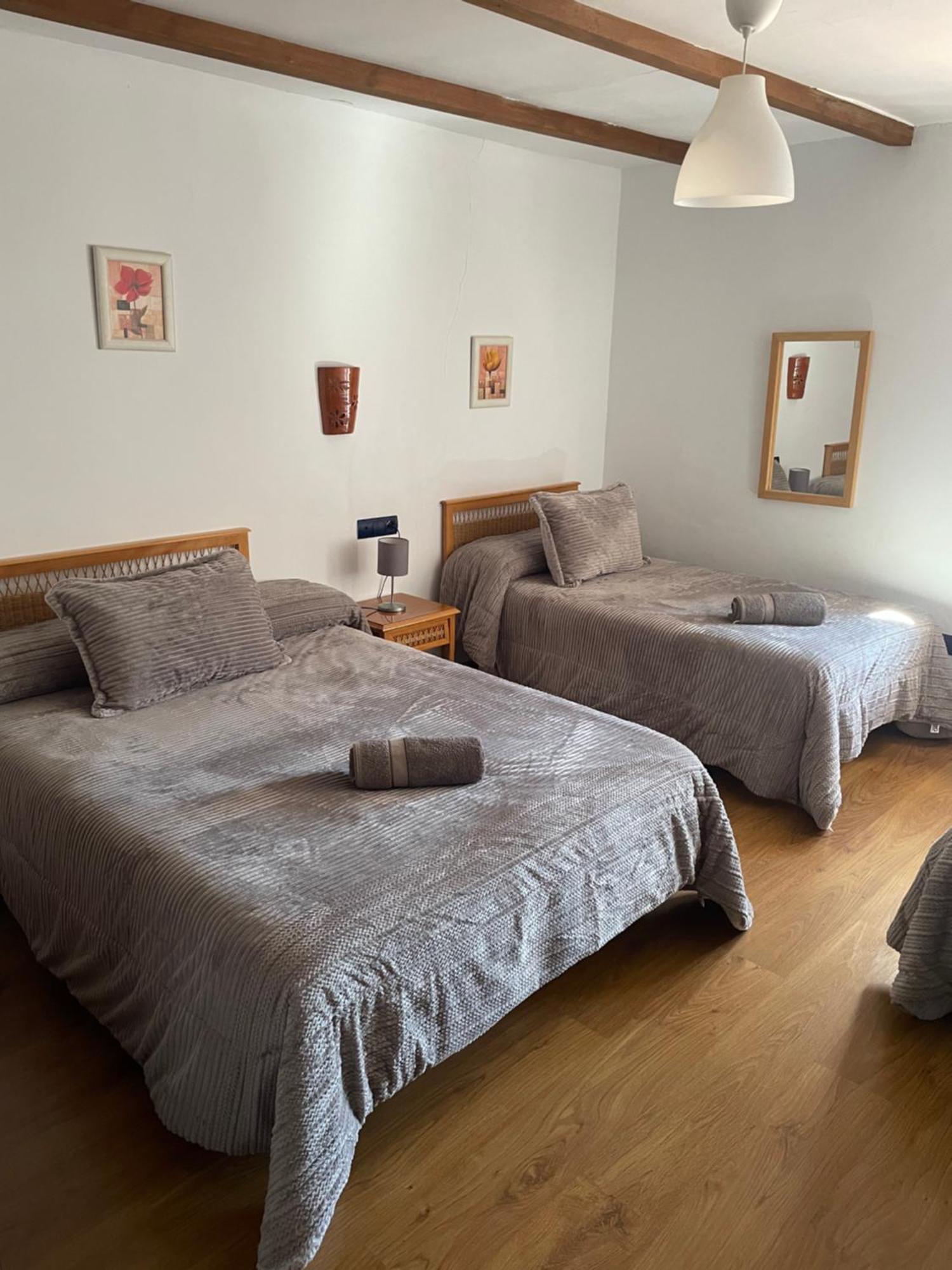La Magnolia Hotel La Puerta de Segura ภายนอก รูปภาพ
