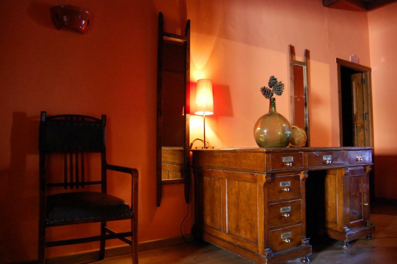 La Magnolia Hotel La Puerta de Segura ภายนอก รูปภาพ